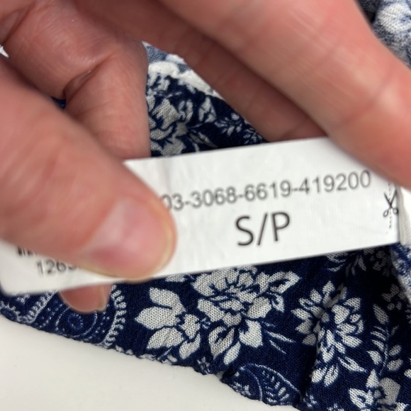 Bluenotes Loose Flowy Peasant Short Sleeve Top - Picture 5 of 6